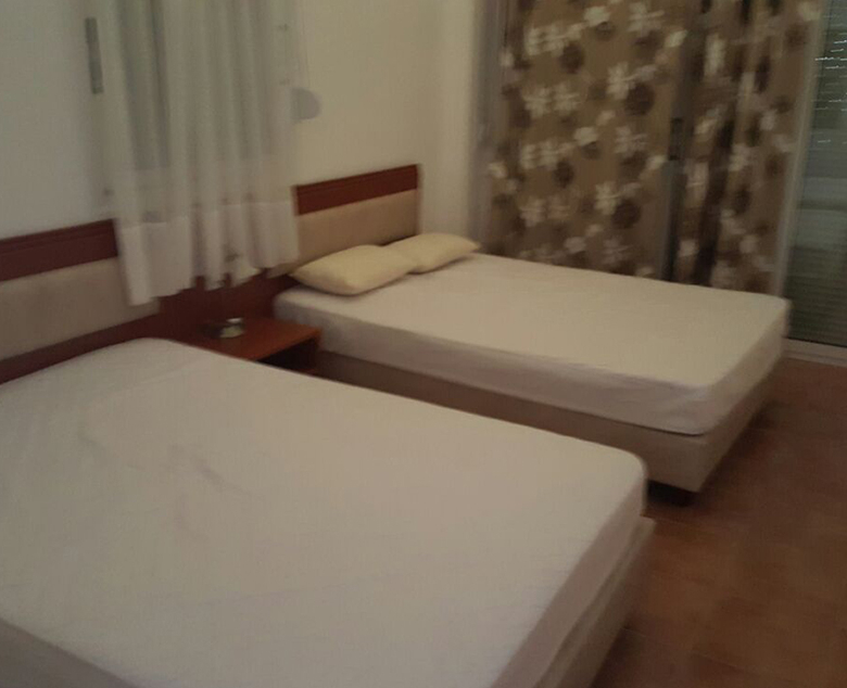 780