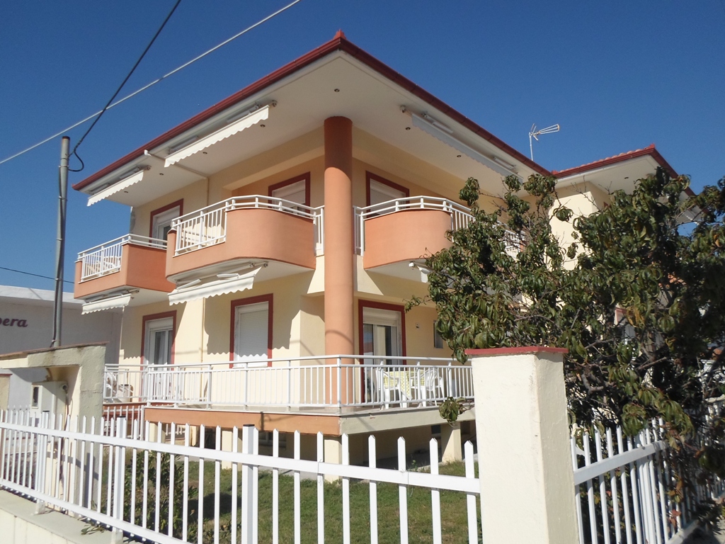 vila-dimitra-vrasna-paralia-2