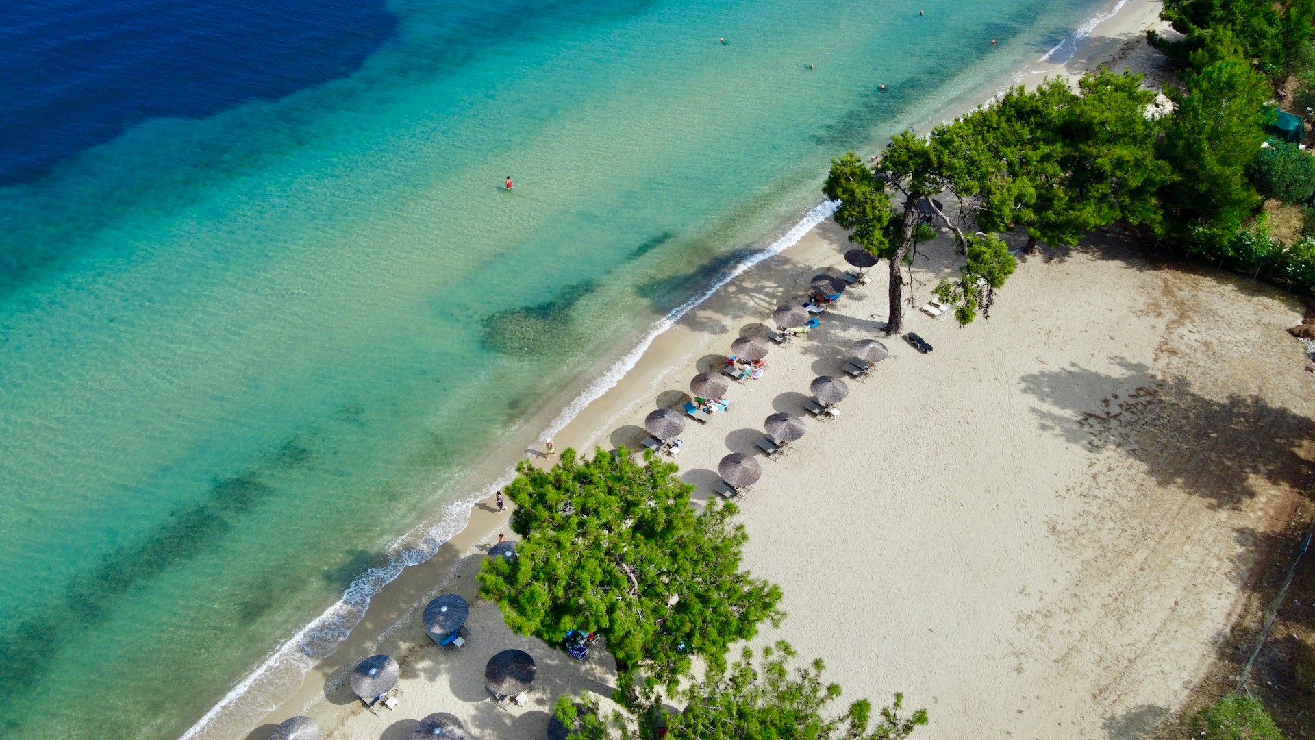 Na ostrvu Tasos, mogu se videti razne plaže, a to je samo jedan od razloga za posetu.