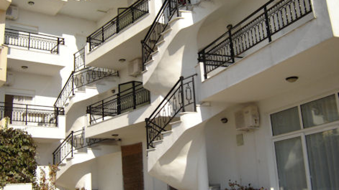 Chrissa-vila-1
