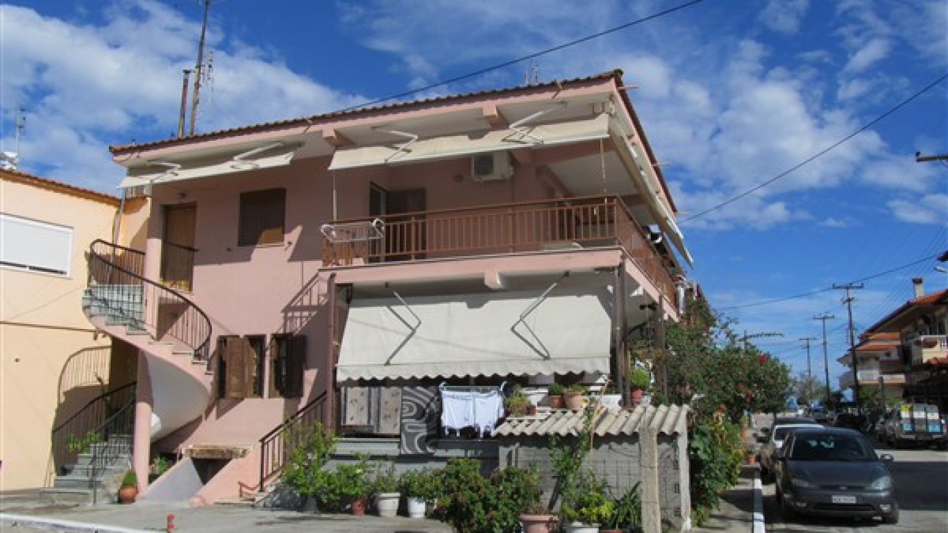 Vila-Aleka-Sarti-Sitonija-1