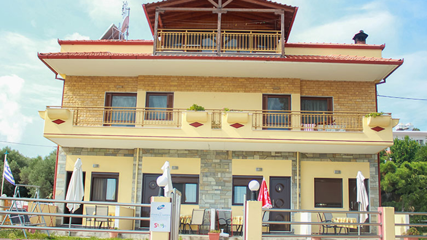 Vila-Stavrula-Garden-Sarti-Sitonija-1
