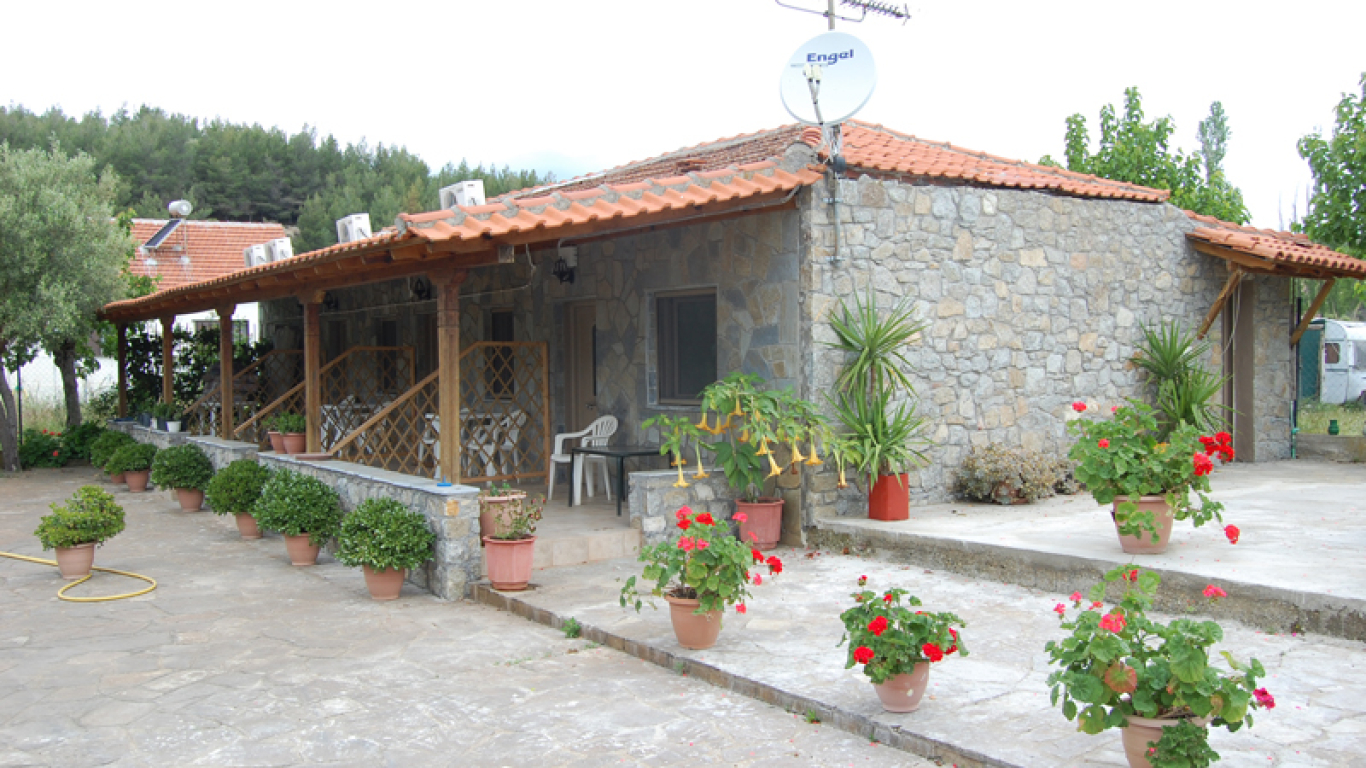 bungalovi-flower-toroni-sitonija-1