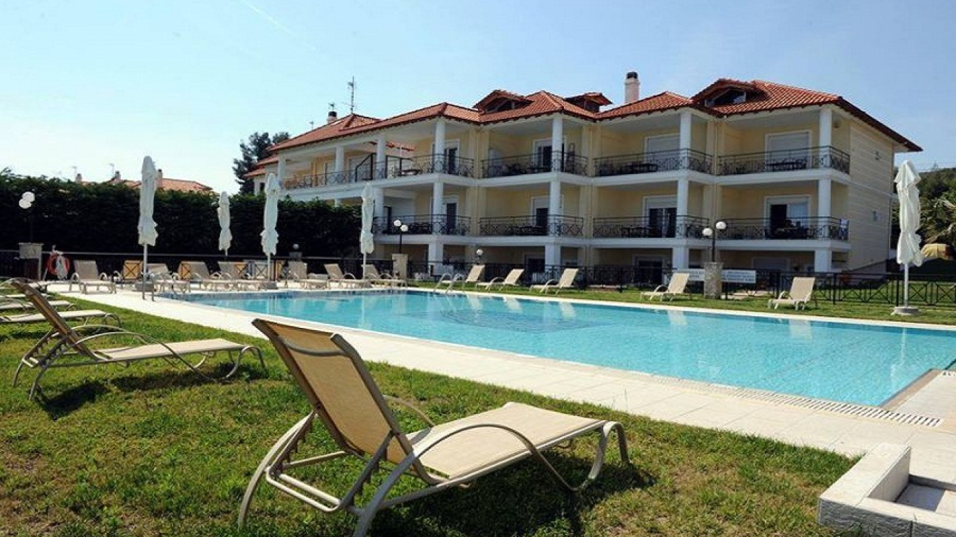 hotel-golden-bay2-pefkohori-1