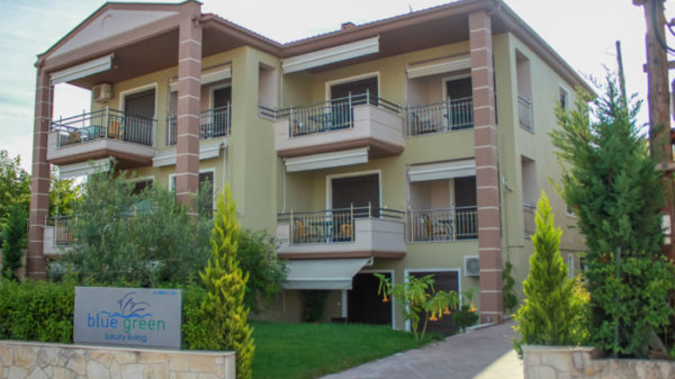 kuca-poto-nikiti-blue-green-nikiti-sitonija-1