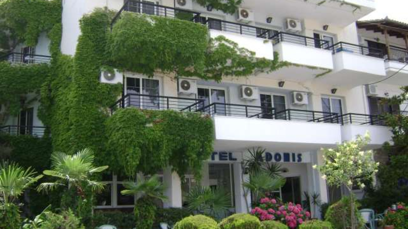 vila-adonis-nei-pori-1