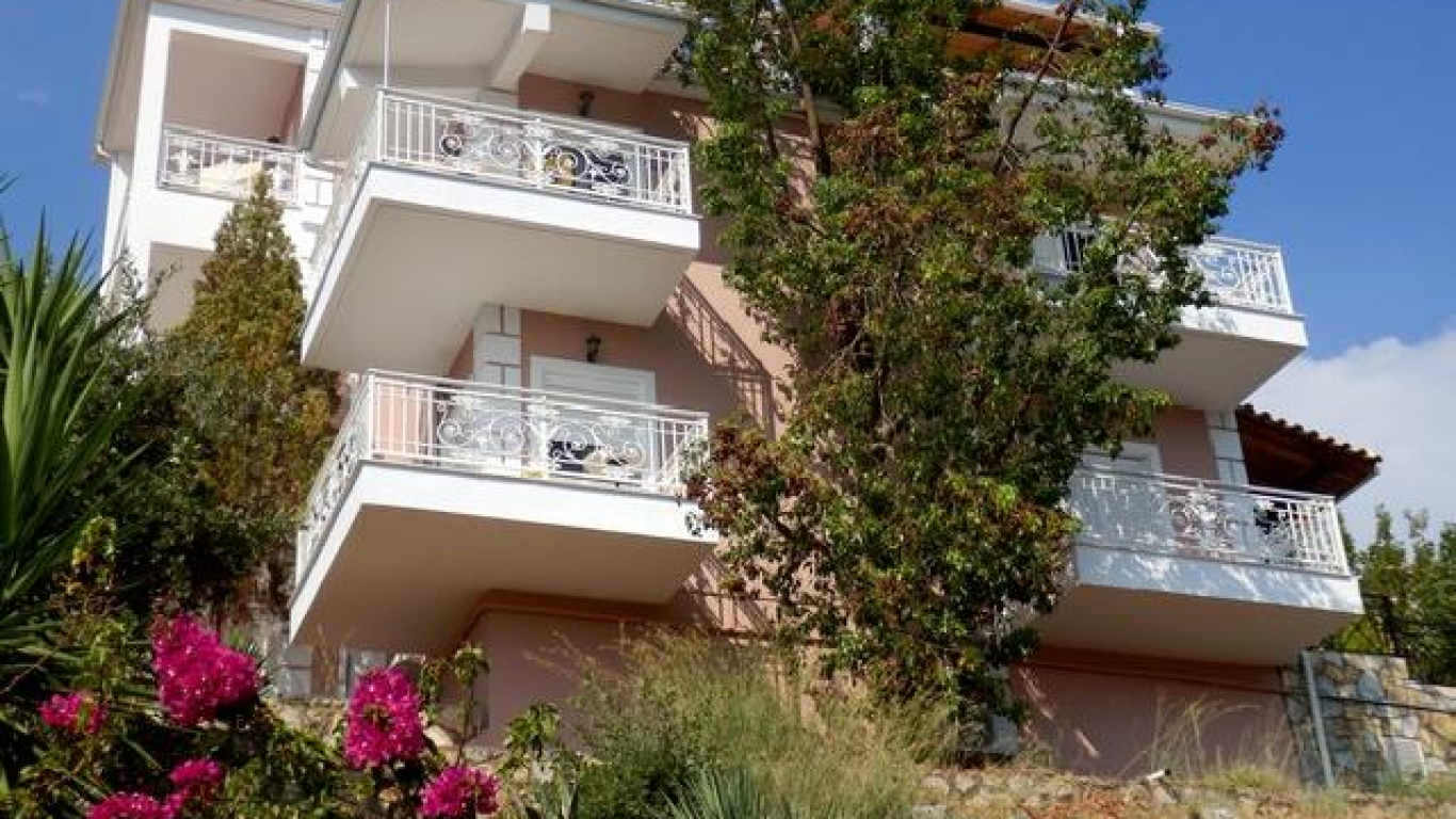 vila-baywatch-sivota-1