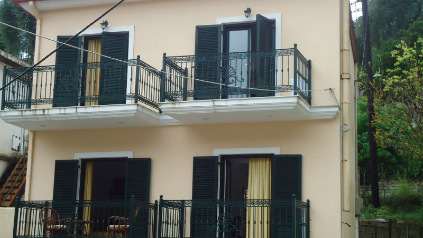 vila-diamantis-parga-1