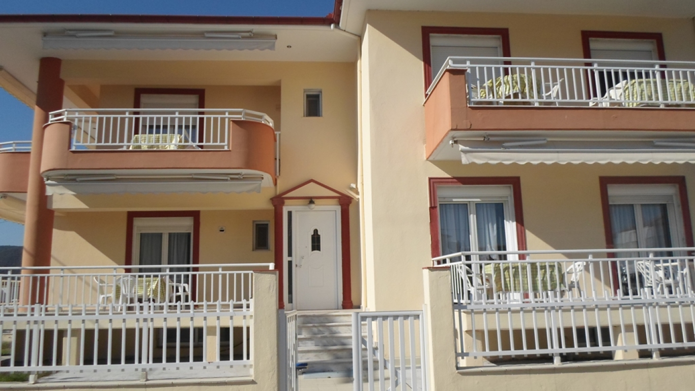 vila-dimitra-vrasna-paralia-1