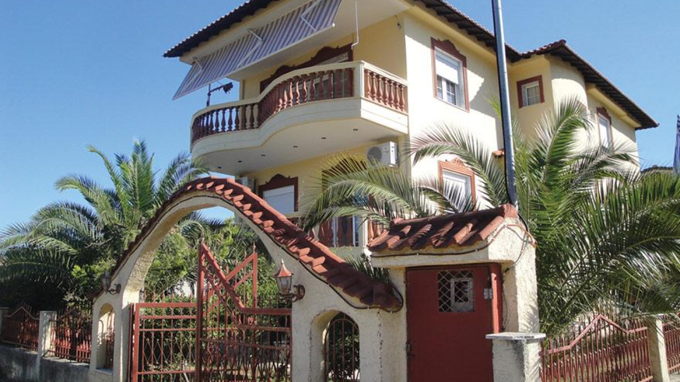 vila-domina2-stavros-1