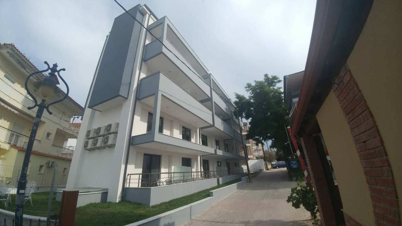 vila-eleni2-hanioti-1-1