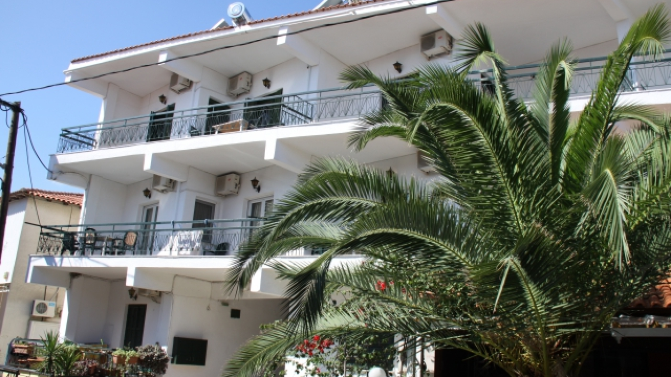 vila-eliza-pefkohori-1