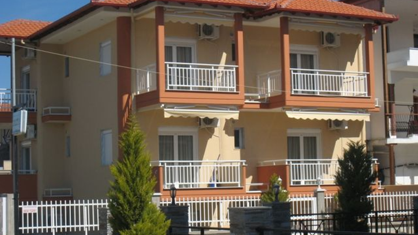 vila-korali-vrasna-paralia-1