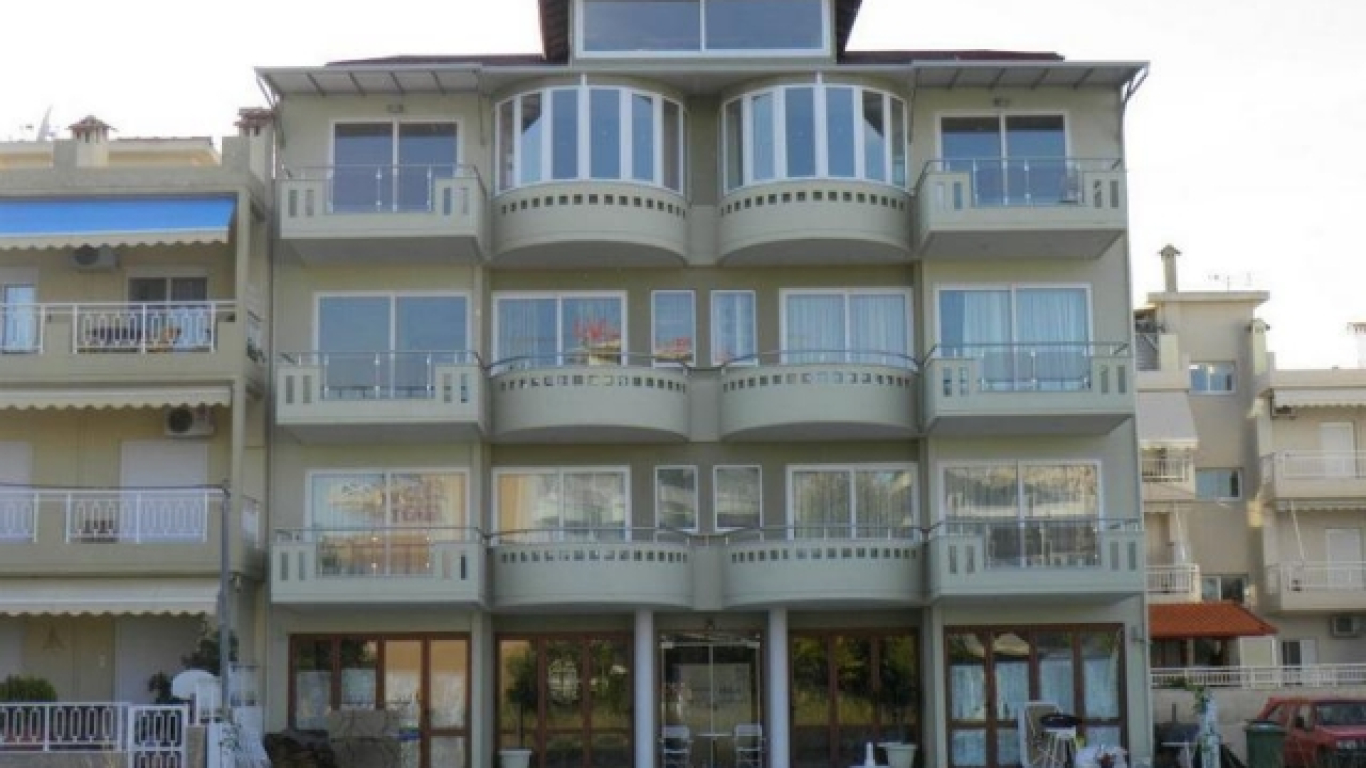 vila-lefteris-io-nei-pori-1