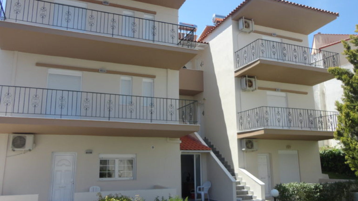 vila-magda-pefkohori-1