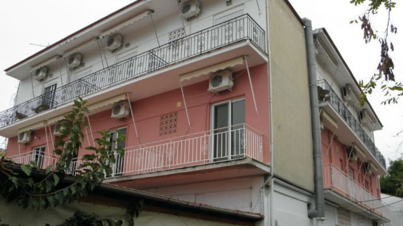 vila-makris-evia-1