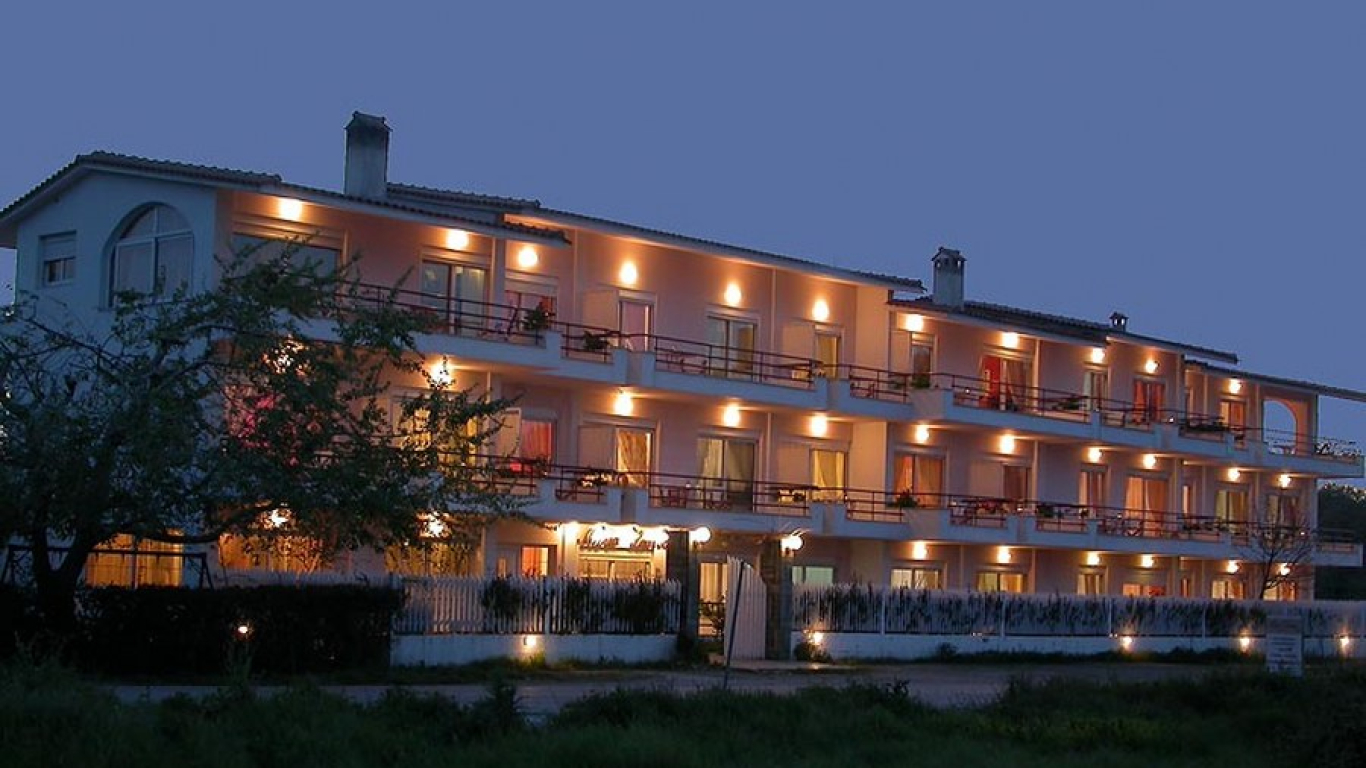 vila-maria-louiza-evia-1