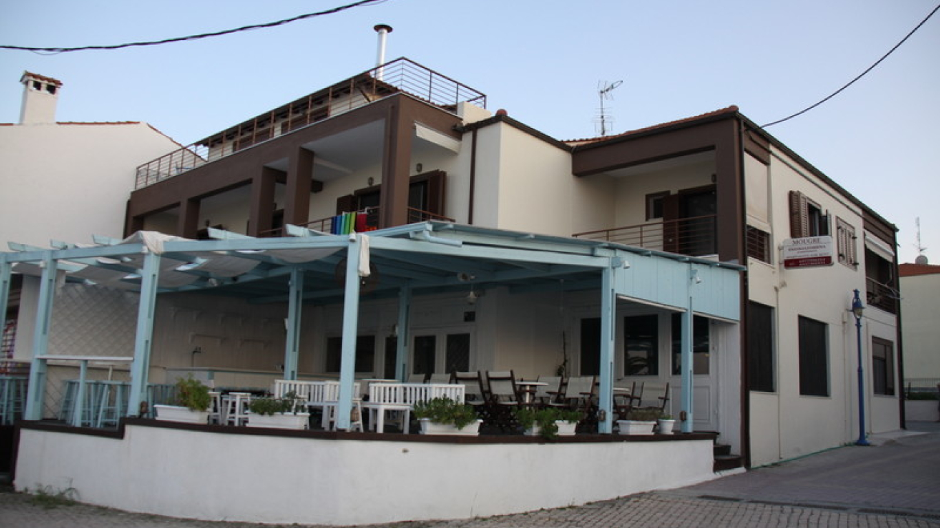 vila-mougre-polihrono-1