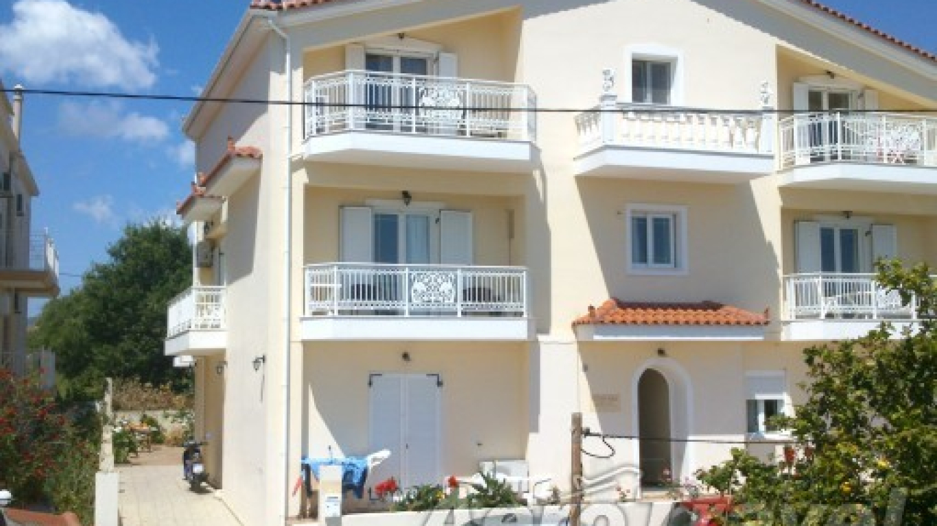 vila-nikos-kefalonija-1