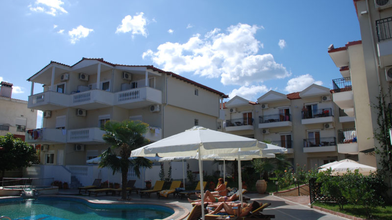 vila-olimpia-pefkohori-1