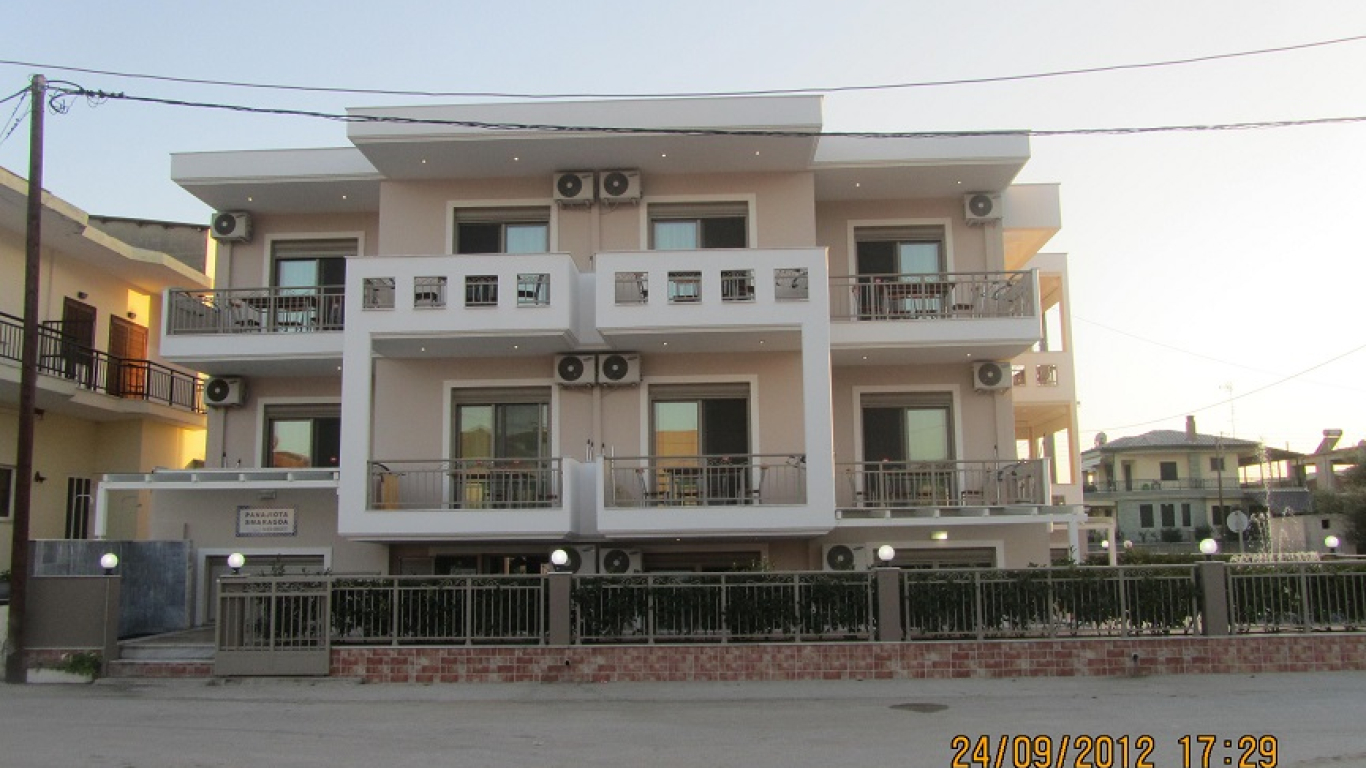 vila-panajiota-nea-vrasna-1