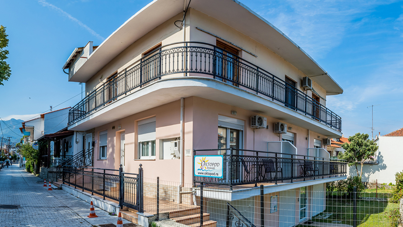 vila-panos-1