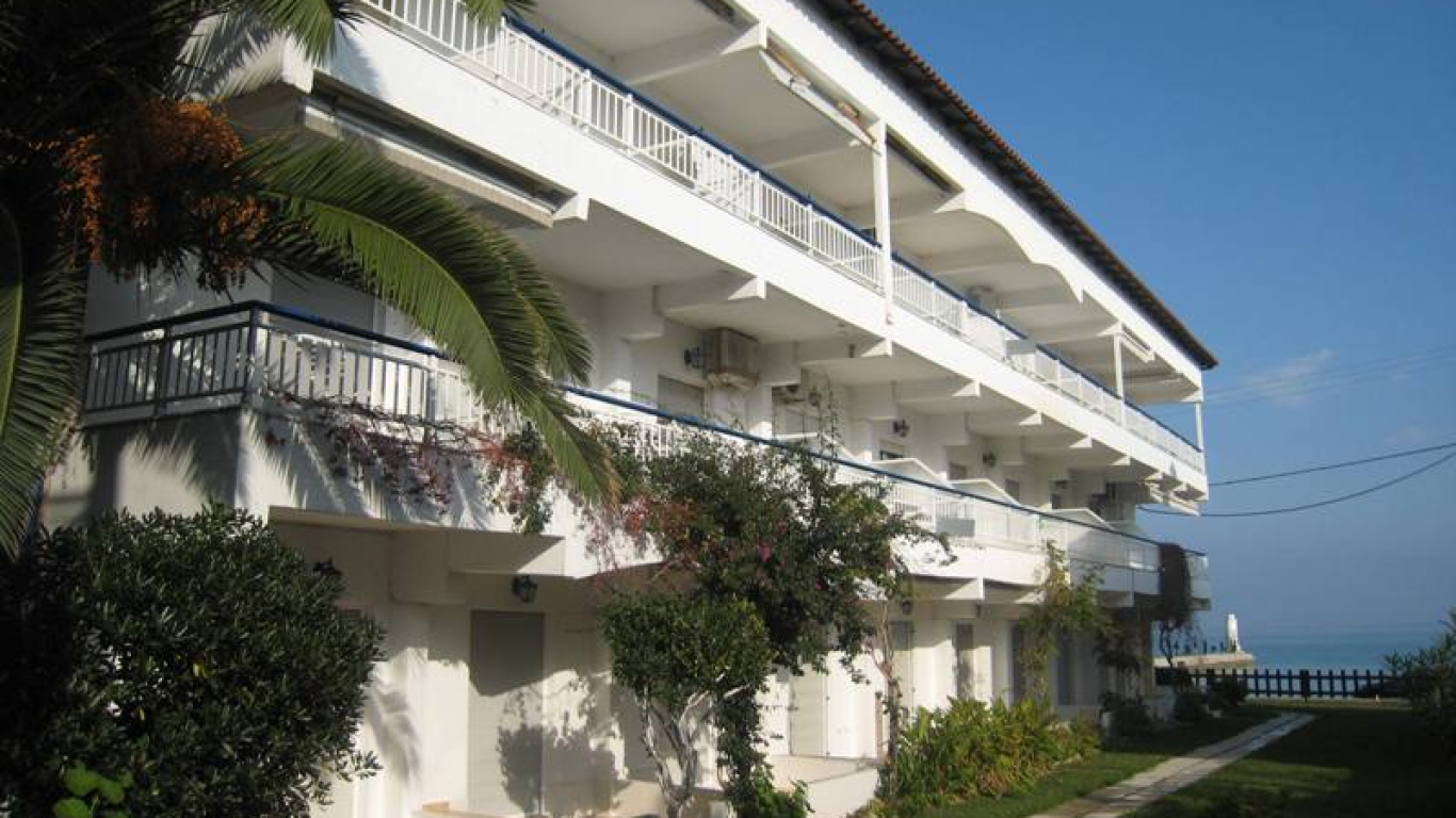vila-papas-pefkohori-1