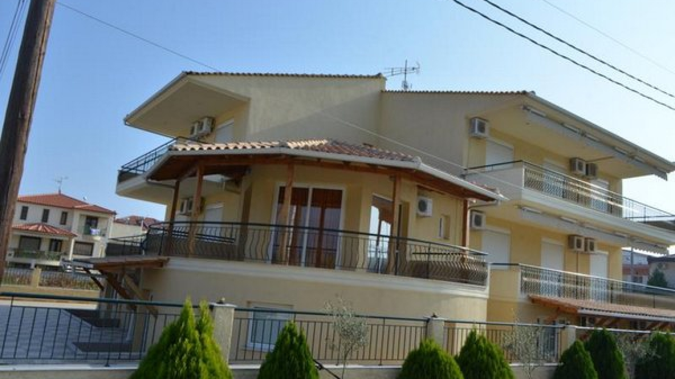 vila-paris-nea-vrasna-1