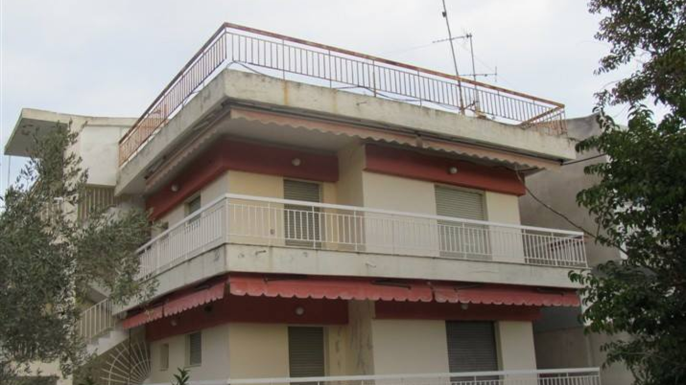 vila-petrina1-hanioti-1