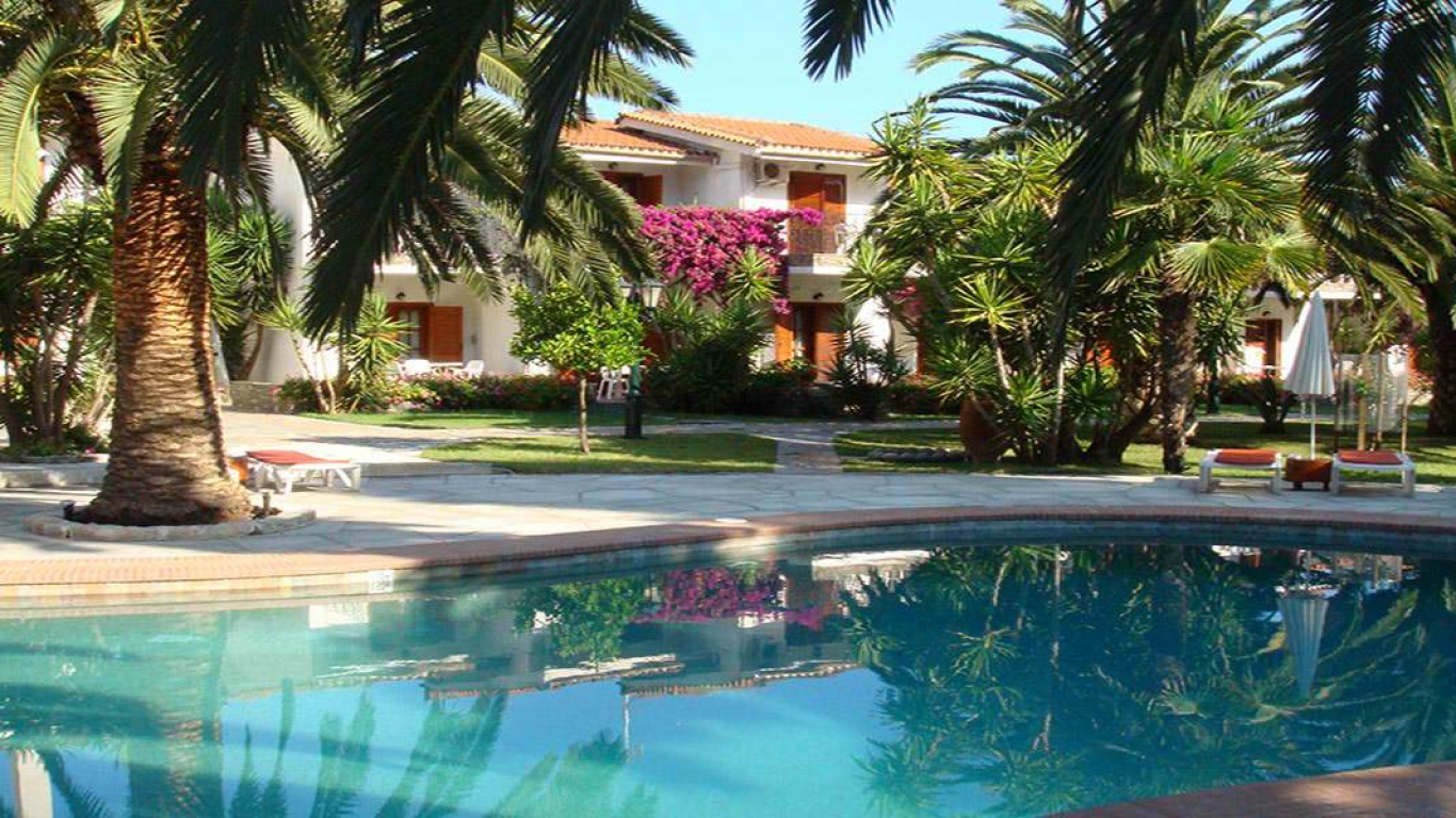 vila-pilalidis-pefkohori-1