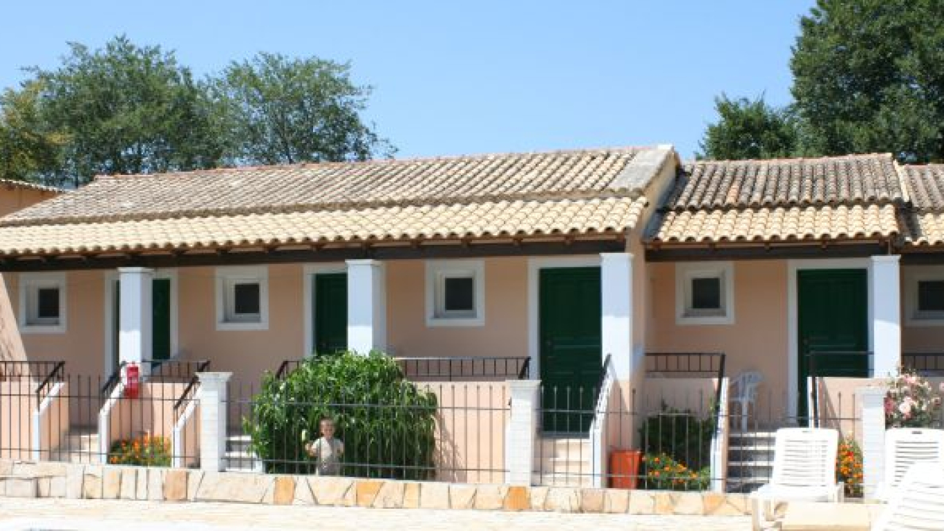 vila-platania-krf-1
