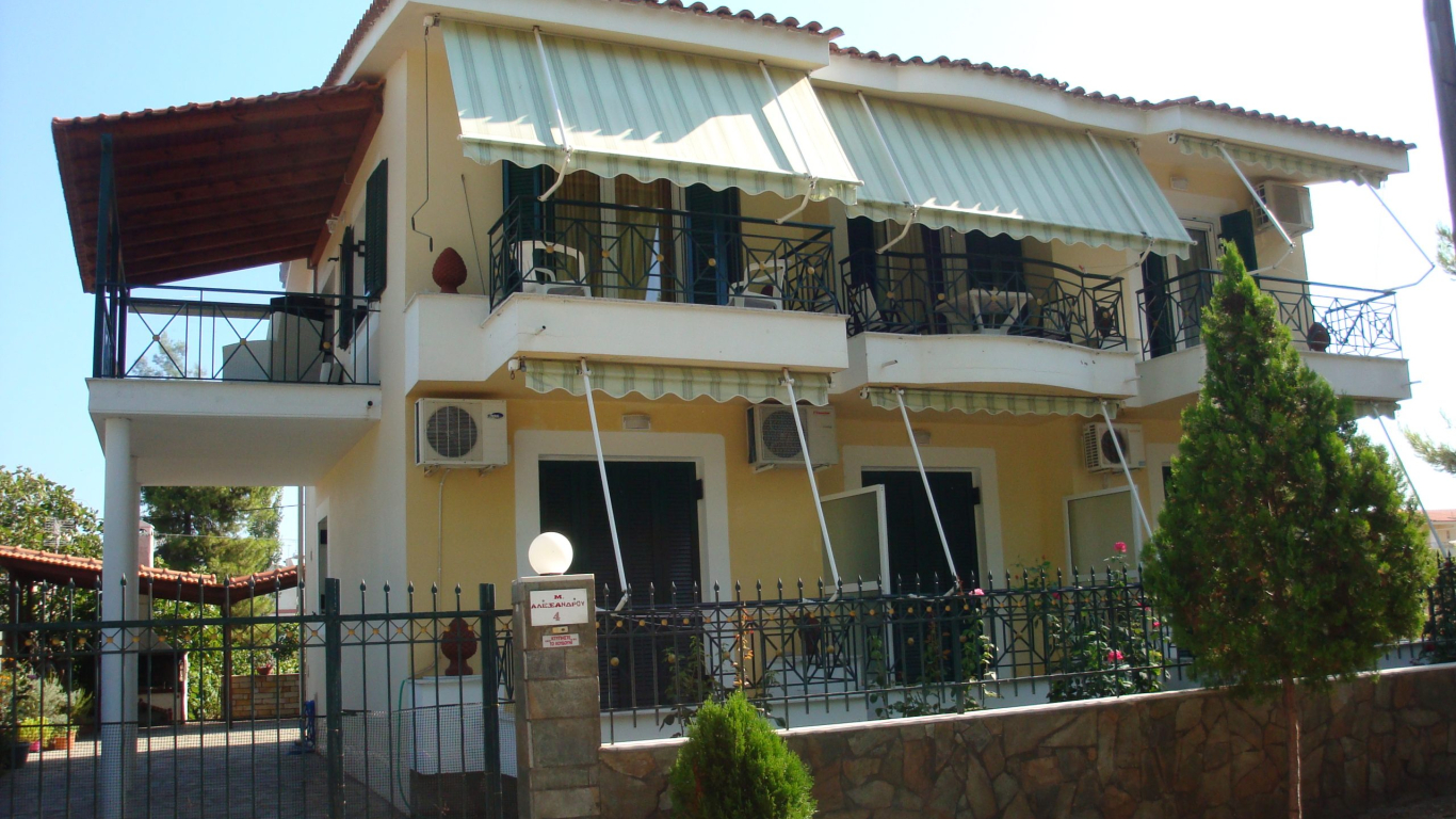 vila-rania-evia-1-scaled