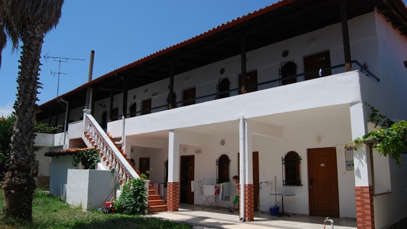 vila-rigakis-mol-pefkohori-1