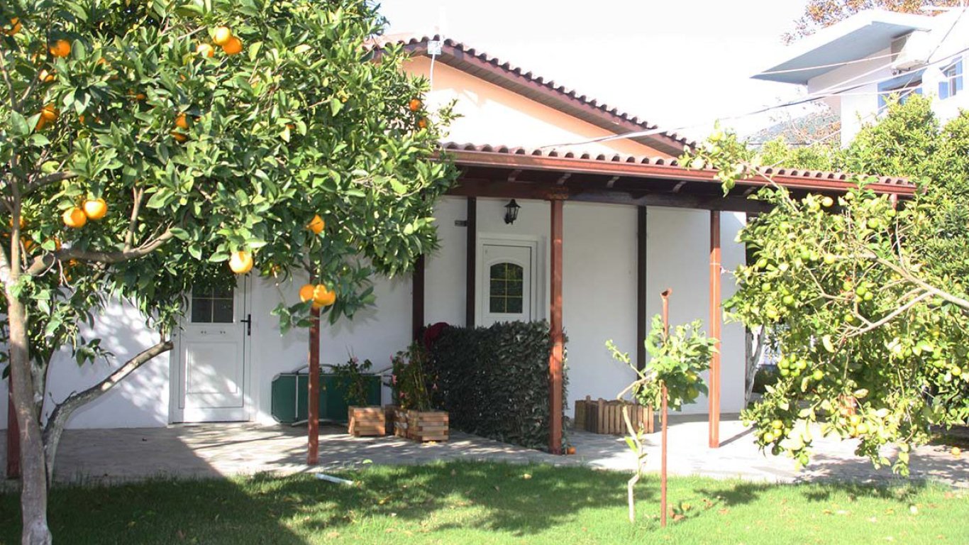 vila-sakis1-parga-1