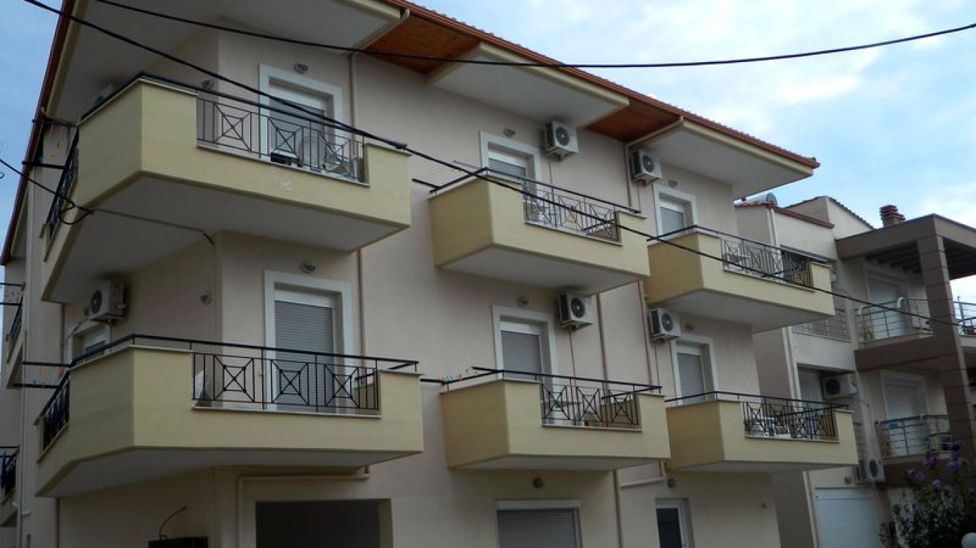 vila-sofia-house-ofrynio-beach-1