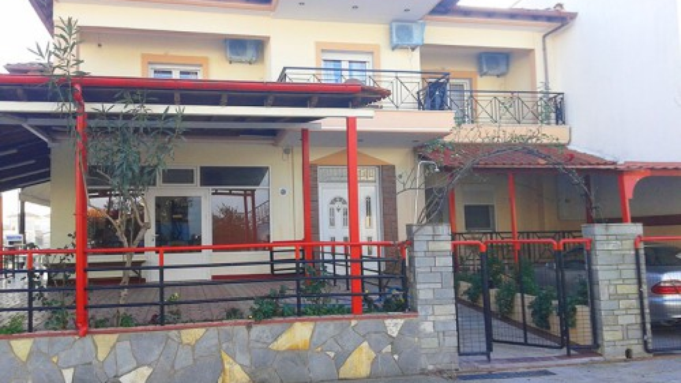 vila-stavrula-vrasna-paralia-1