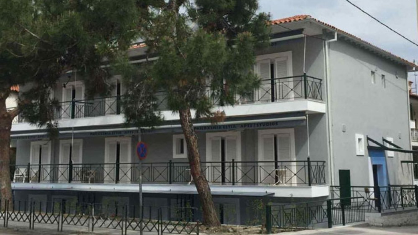 vila-xenia-pefkohori-1